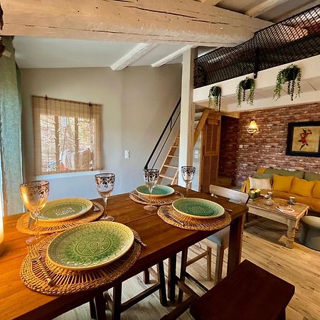 La Maison D'Eddy Et Caro Aux Portes Du Verdon Триганс Экстерьер фото
