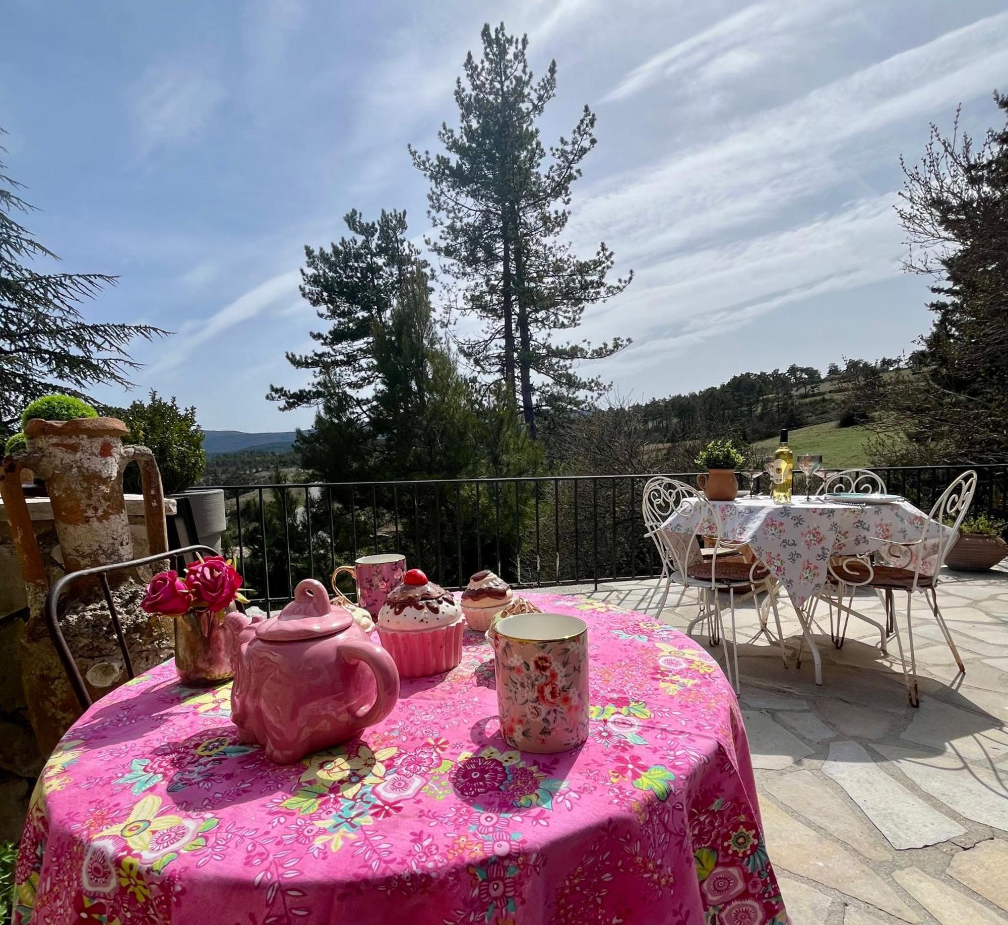 La Maison D'Eddy Et Caro Aux Portes Du Verdon Триганс Экстерьер фото